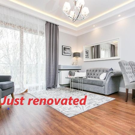 Executive 2-Bedroom Apartment 克拉科夫 外观 照片
